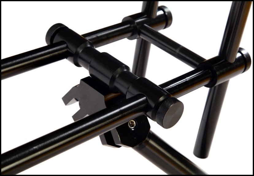 stojan na prut rodpod rods black